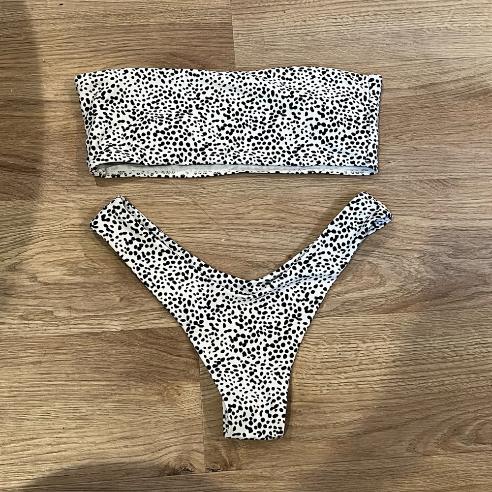 Stylish Black and White Polka Dot Bikini